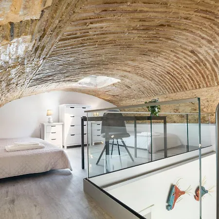 Vault Ceiling I Apartamento *